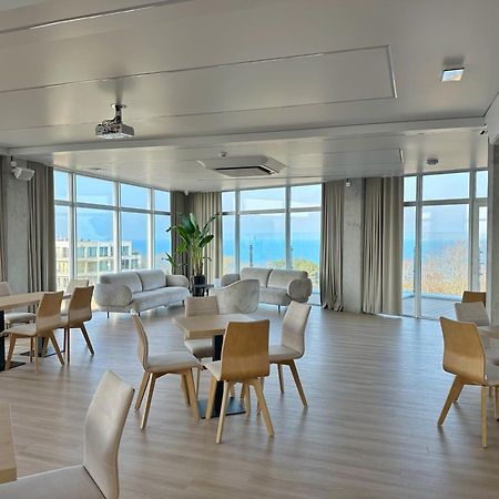 Resort Krol Plaza Spa & Wellness Jarosławiec Exteriör bild