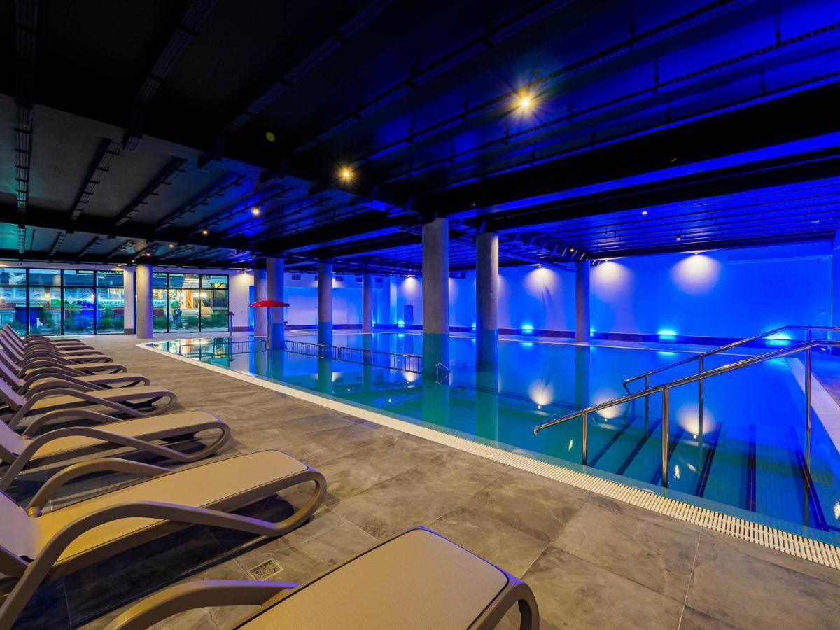 Resort Krol Plaza Spa & Wellness Jarosławiec Exteriör bild